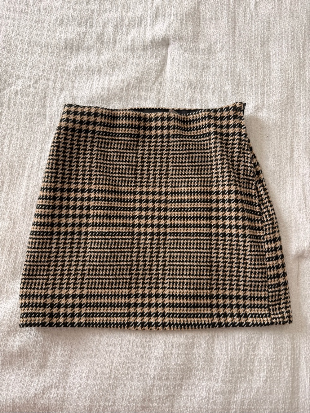 H&M Houndstooth Mini Skirt